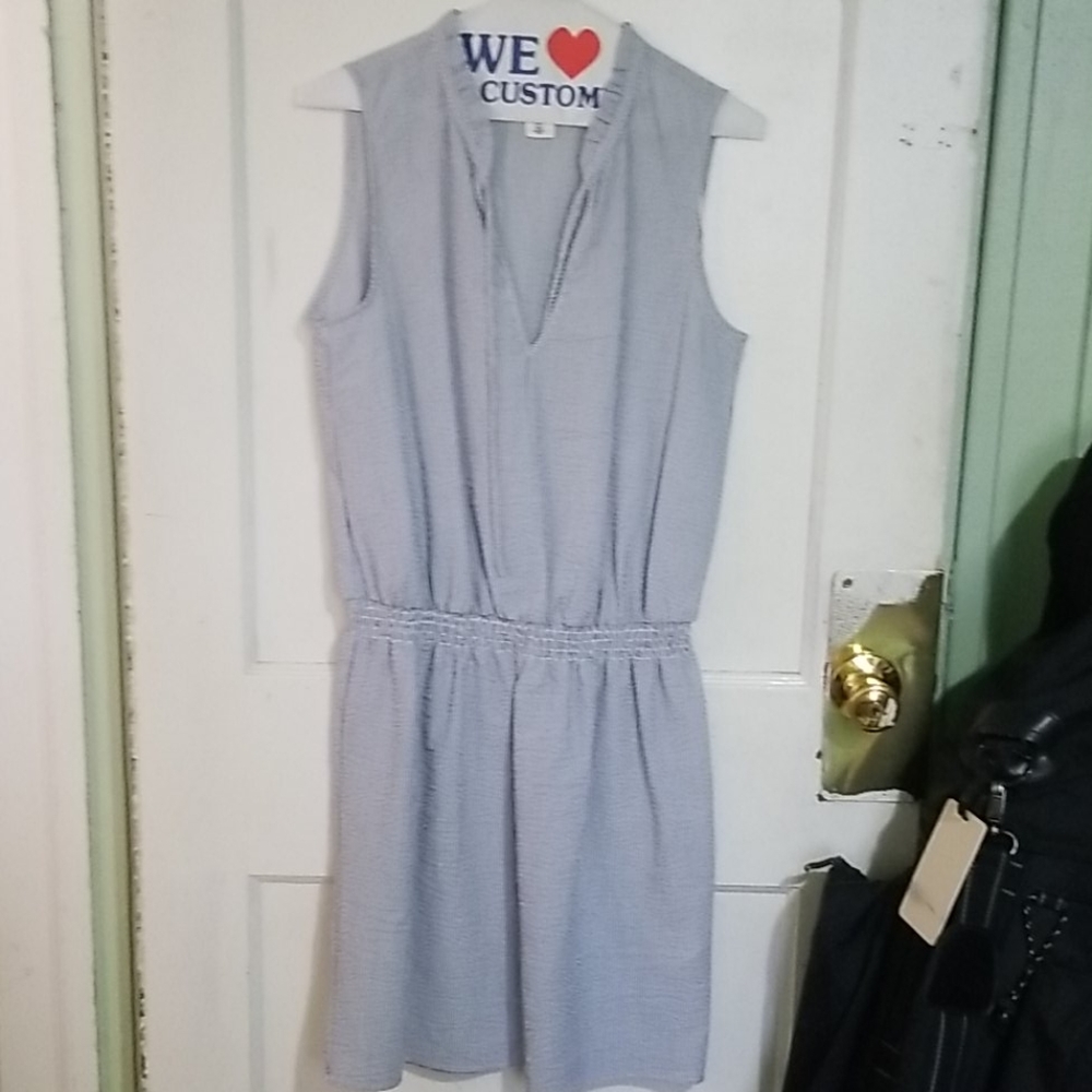 Blue & white sleeveless dress